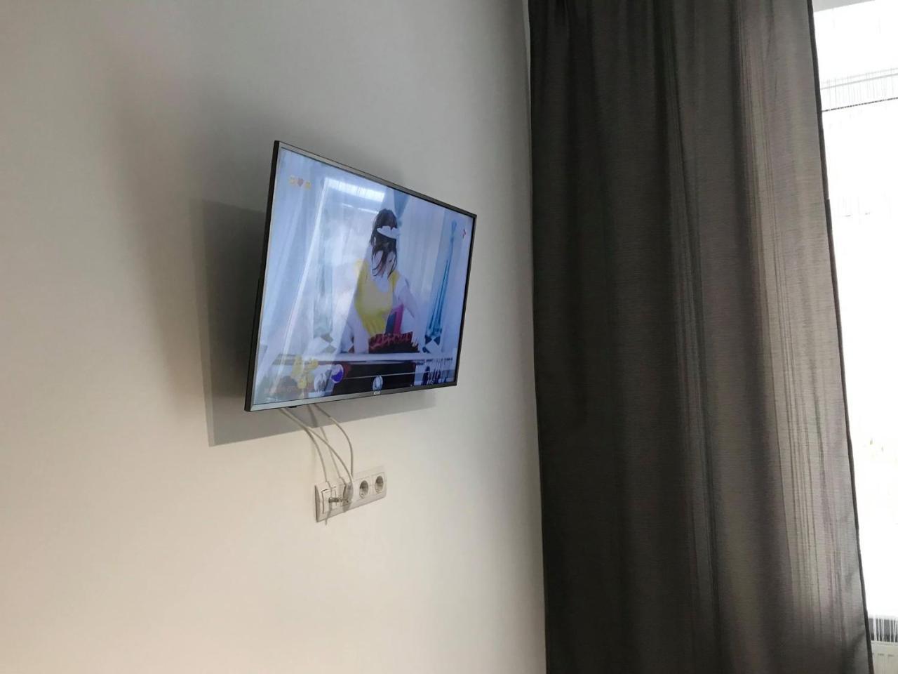 Modern Apartment ลวีฟ ภายนอก รูปภาพ
