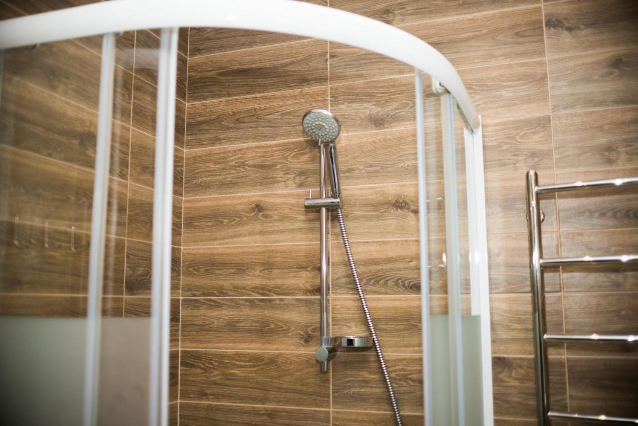 Modern Apartment ลวีฟ ภายนอก รูปภาพ