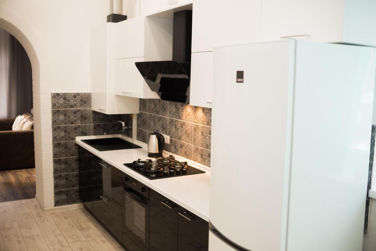 Modern Apartment ลวีฟ ภายนอก รูปภาพ