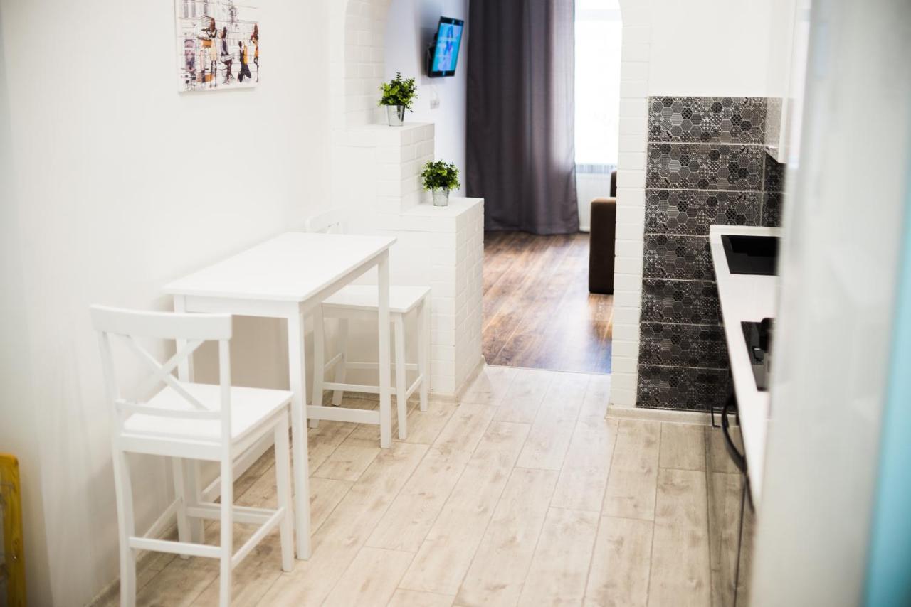 Modern Apartment ลวีฟ ภายนอก รูปภาพ